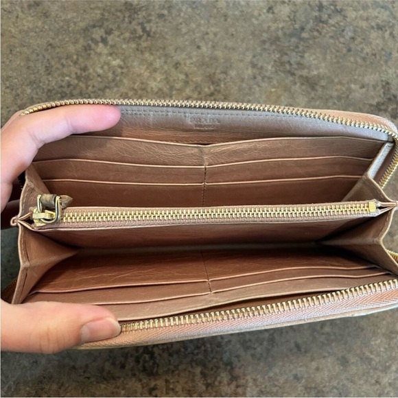 Prada Milano Gift Ribbon Zip Around Long Wallet with Authentication Card - Picture 14 of 15